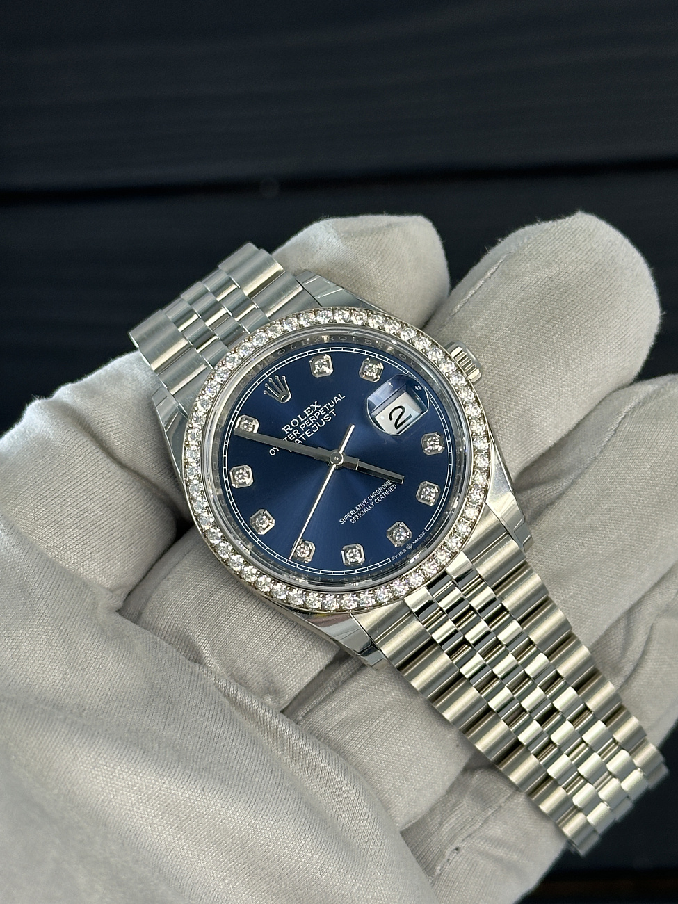 Часы Rolex  Oyster Perpetual Datejust 36 Diamonds Bezel Blue Dial  126284RBR