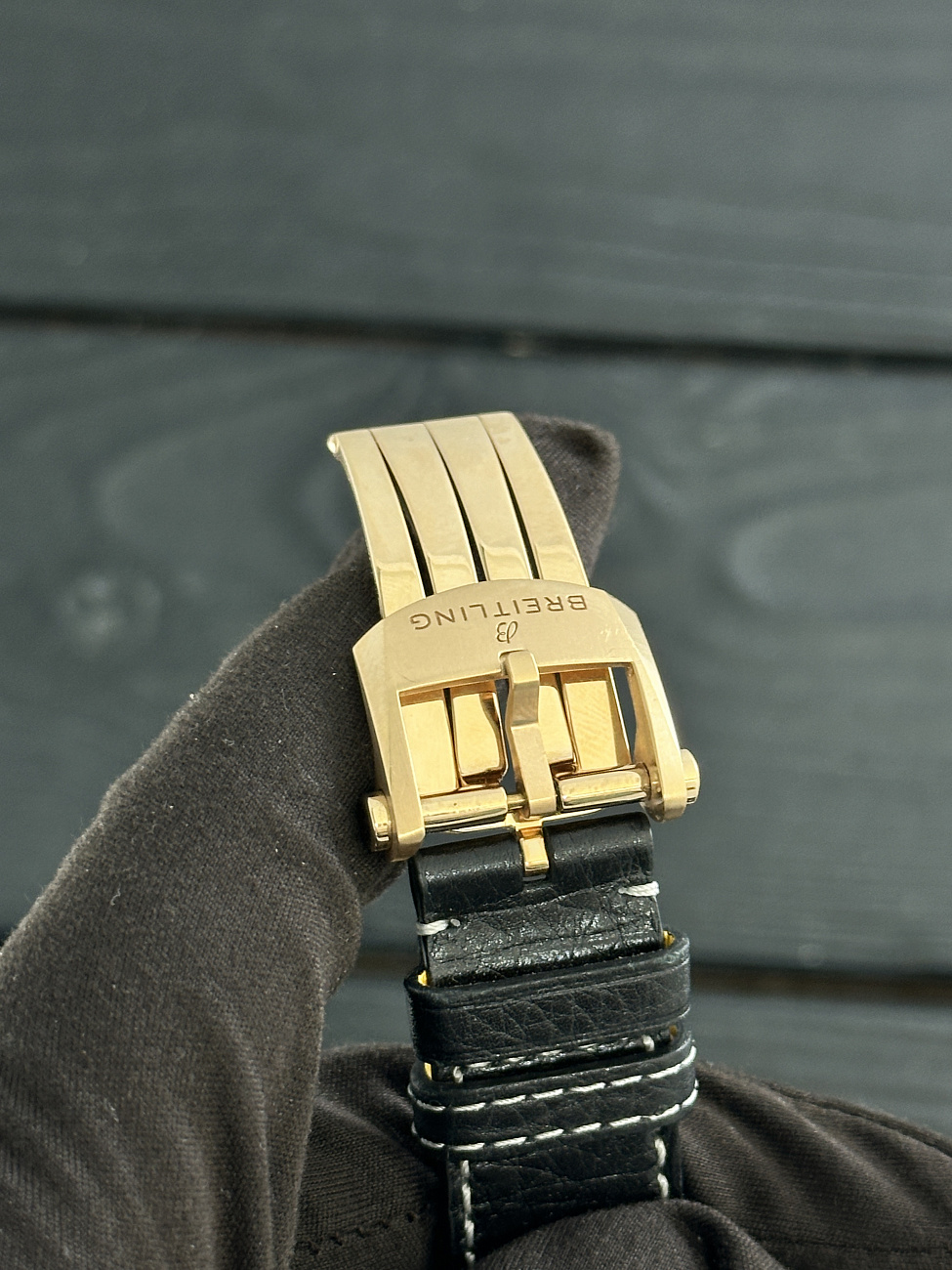 Часы Breitling  Top Time B01 Rose Gold  RB01761A1Q1X1