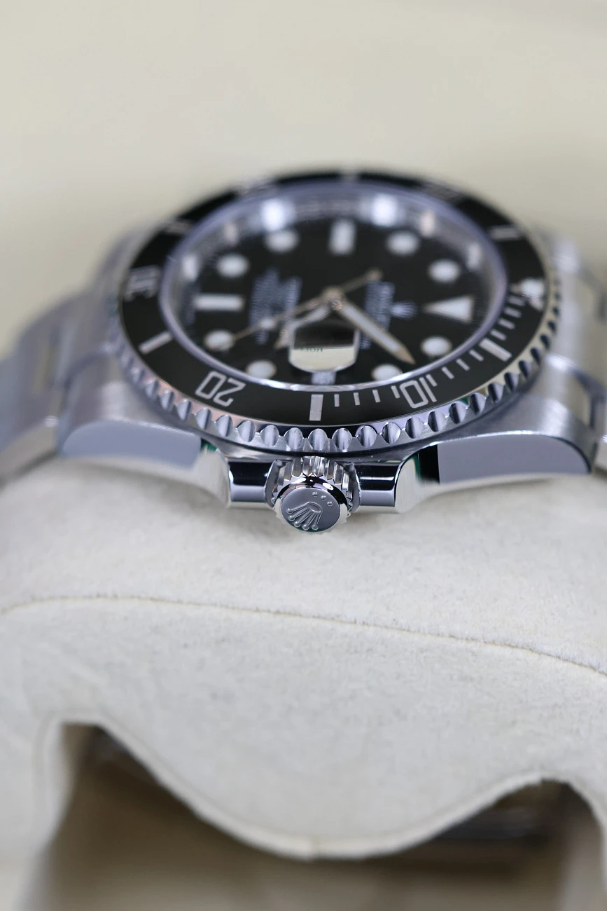 Часы Rolex  Submariner Date Ceramic 40mm  116610LN