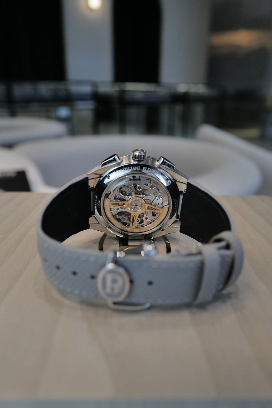 Часы Parmigiani  TONDA PF SPORT CHRONOGRAPH  PFC931-1020004-400182-EN