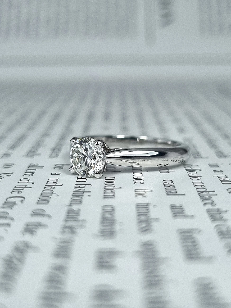 Украшение GIA  Кольцо 0,88 ct. H/VS2 (3 Excellent)   