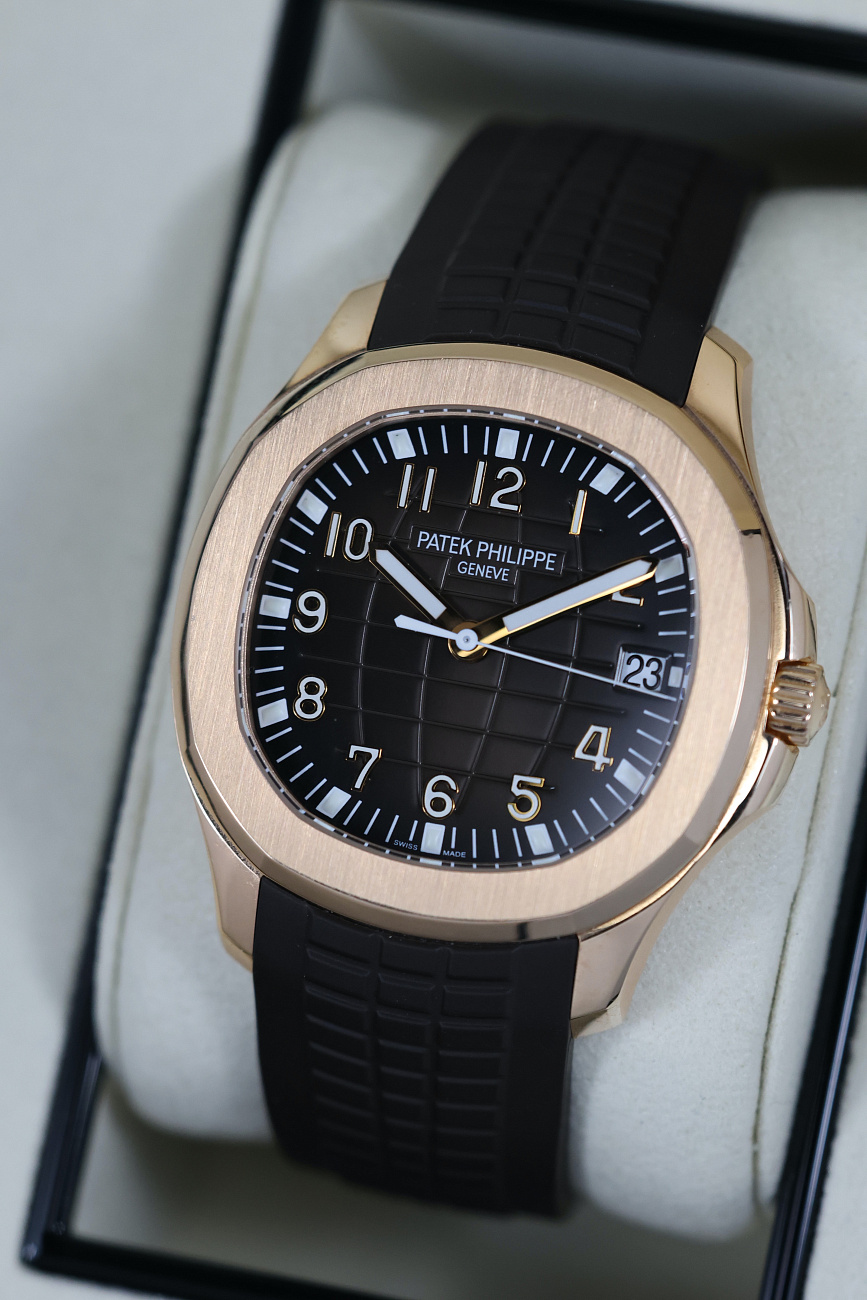 Часы Patek Philippe  Aquanaut Rose Gold  5167R-001