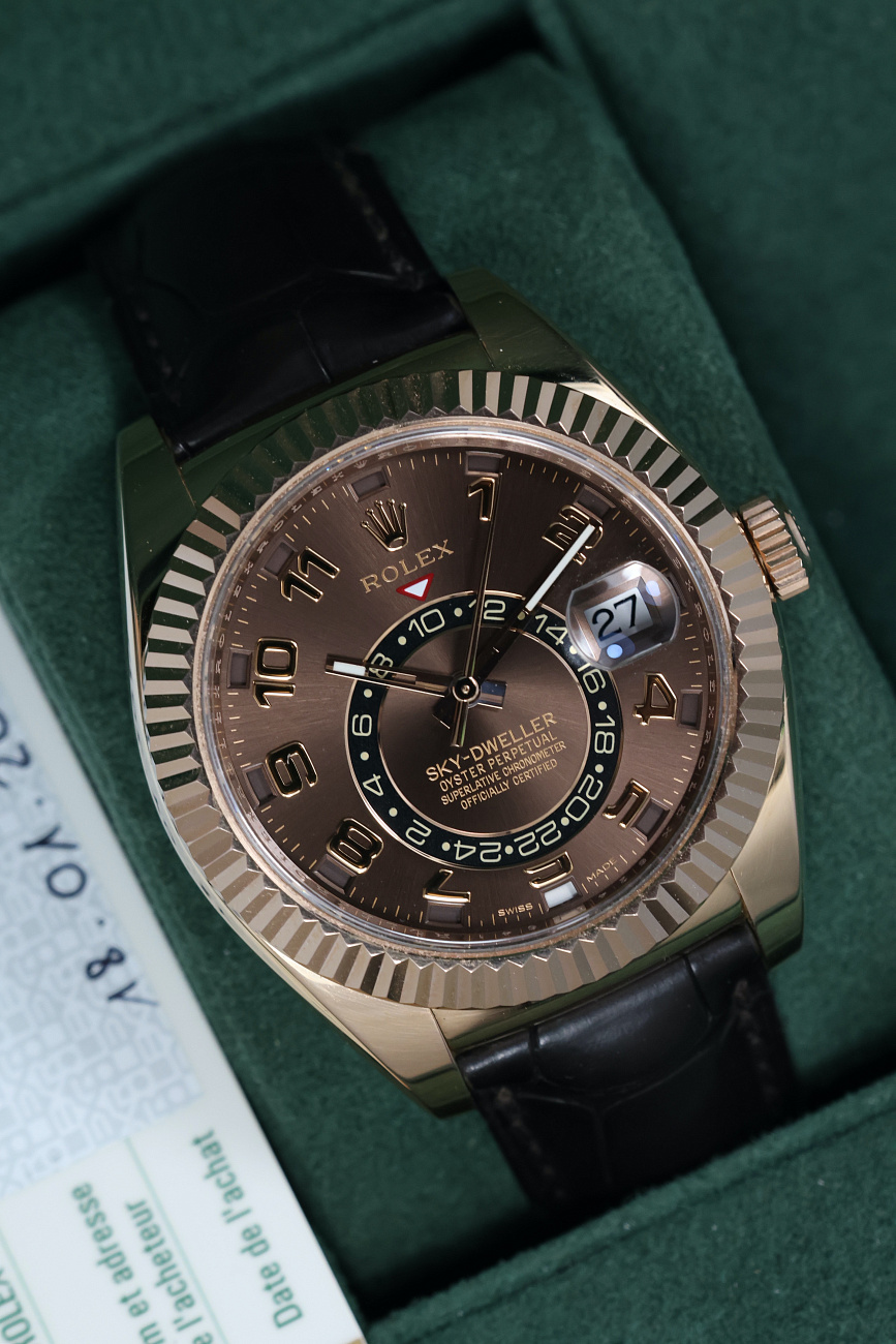 Часы Rolex  Sky-Dweller Everose Gold Brown Dial  326135