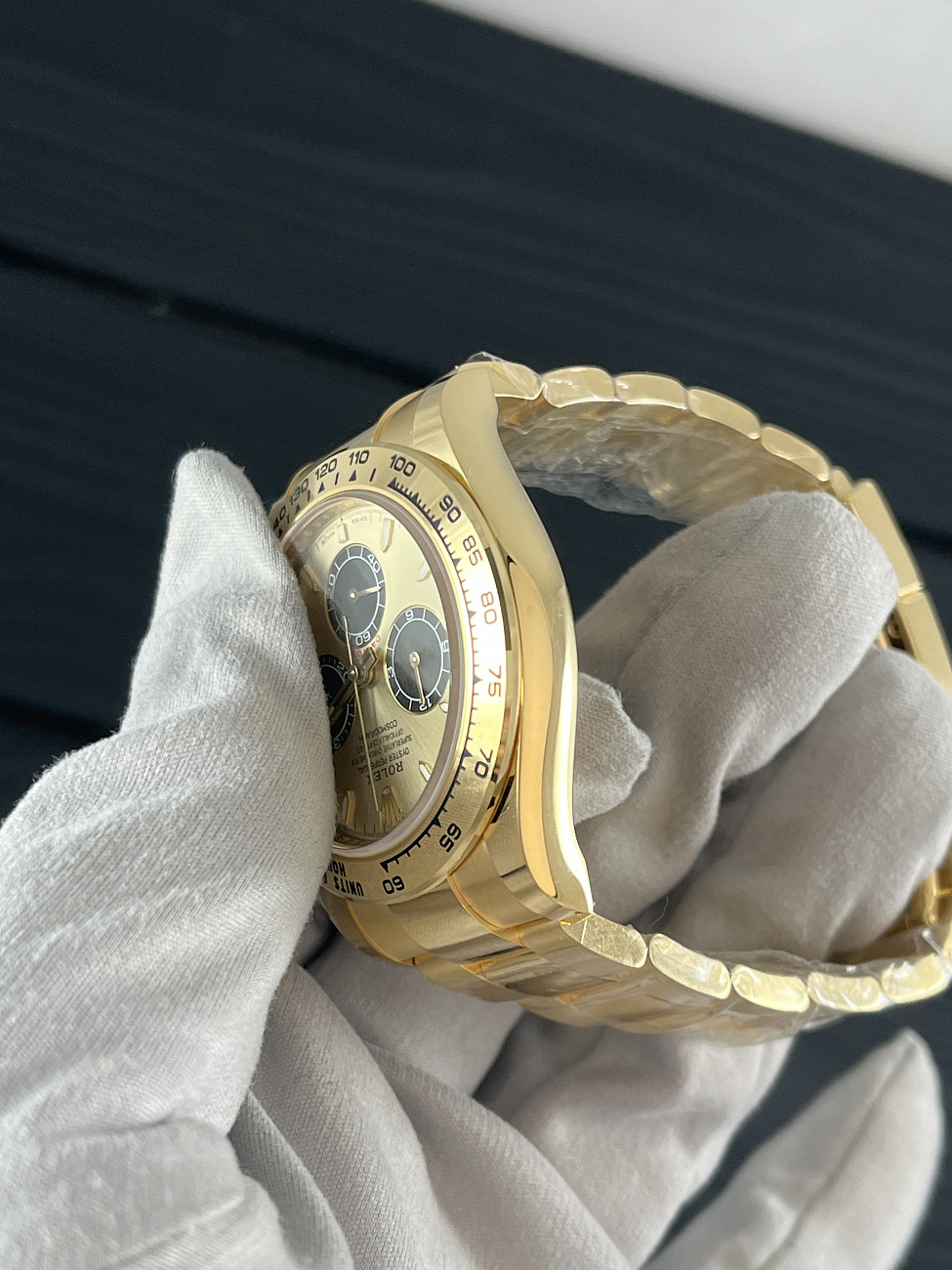 Часы Rolex  Cosmograph Daytona Pikachu Yellow Gold  126508 YML