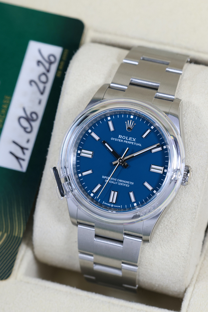 Часы Rolex  Oyster Perpetual 36 Blue Dial  126000-0015