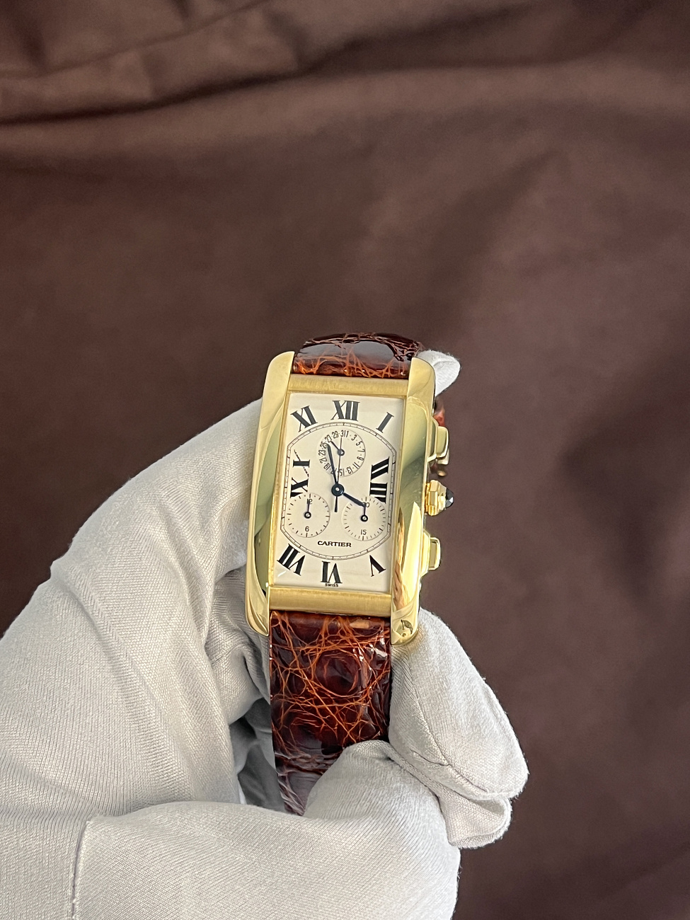 Часы Cartier  Tank Américaine Chronograph 18K Yellow Gold  1730