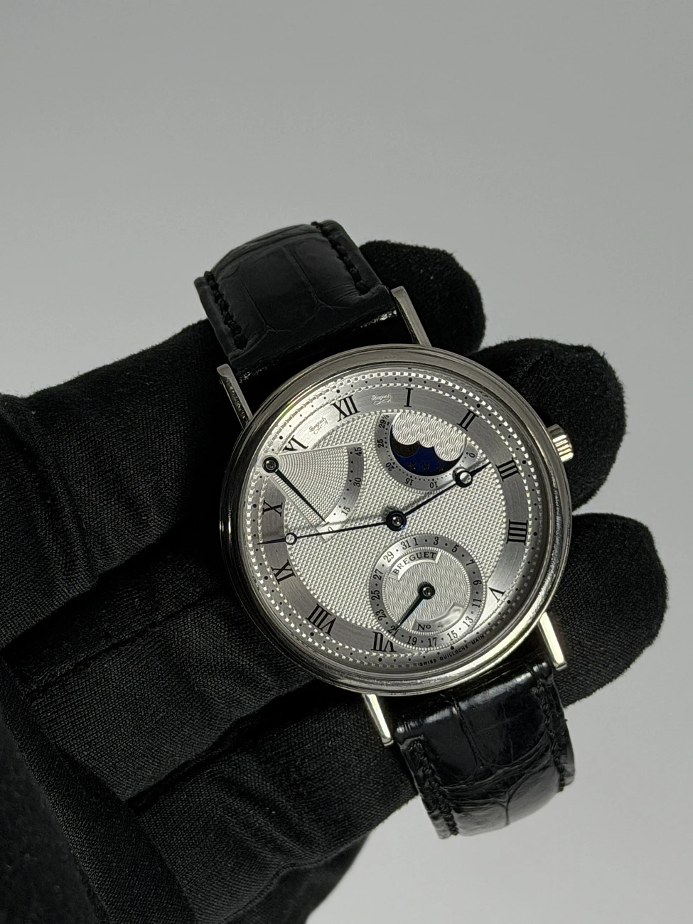 Часы Breguet  Classique Power Reserve White Gold 35.5 mm  3130BB/11/986