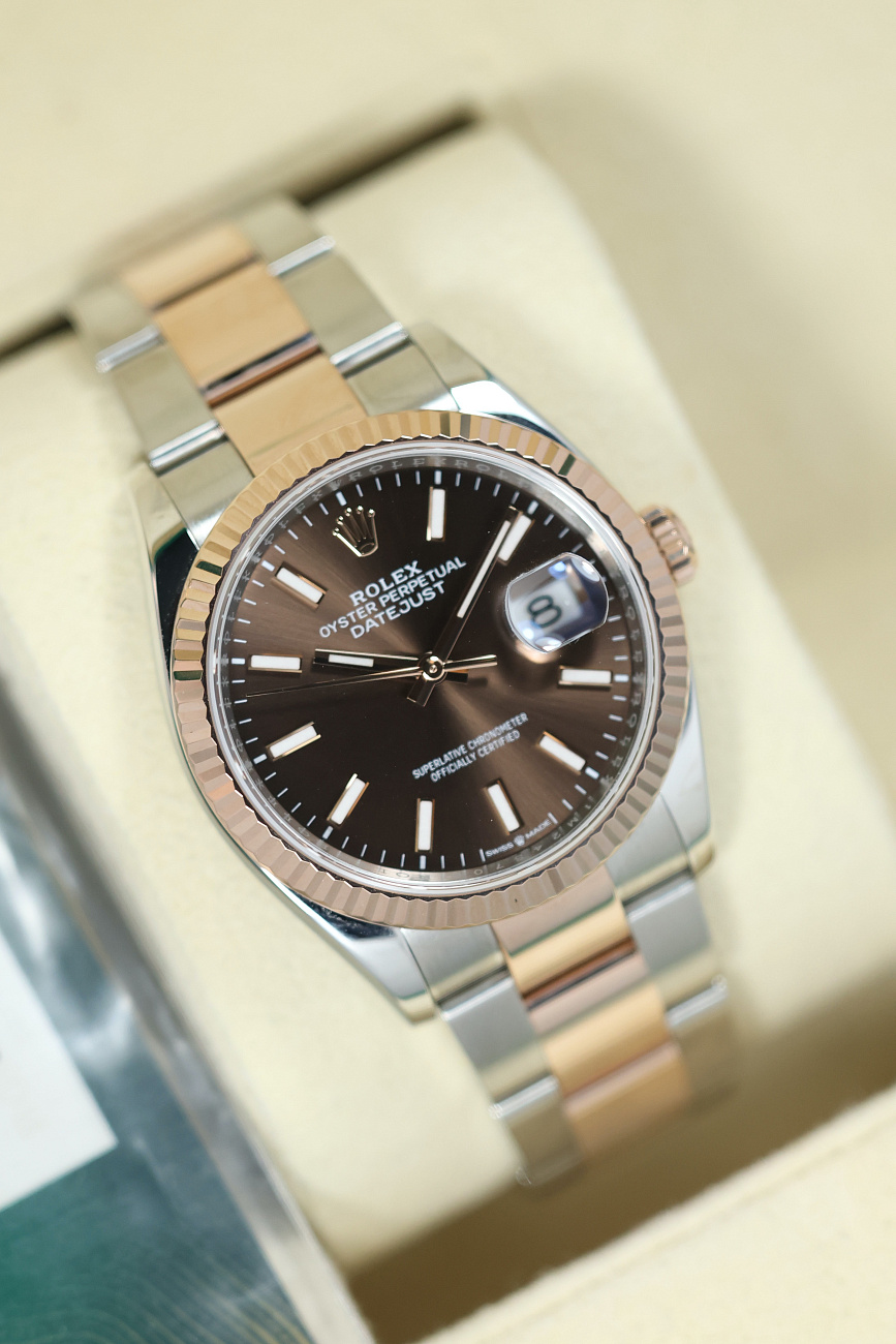 Часы Rolex  Oyster Perpetual Datejust 36 Mm Rolesor Oystersteel And Rose Gold Chocolate Dial  126231