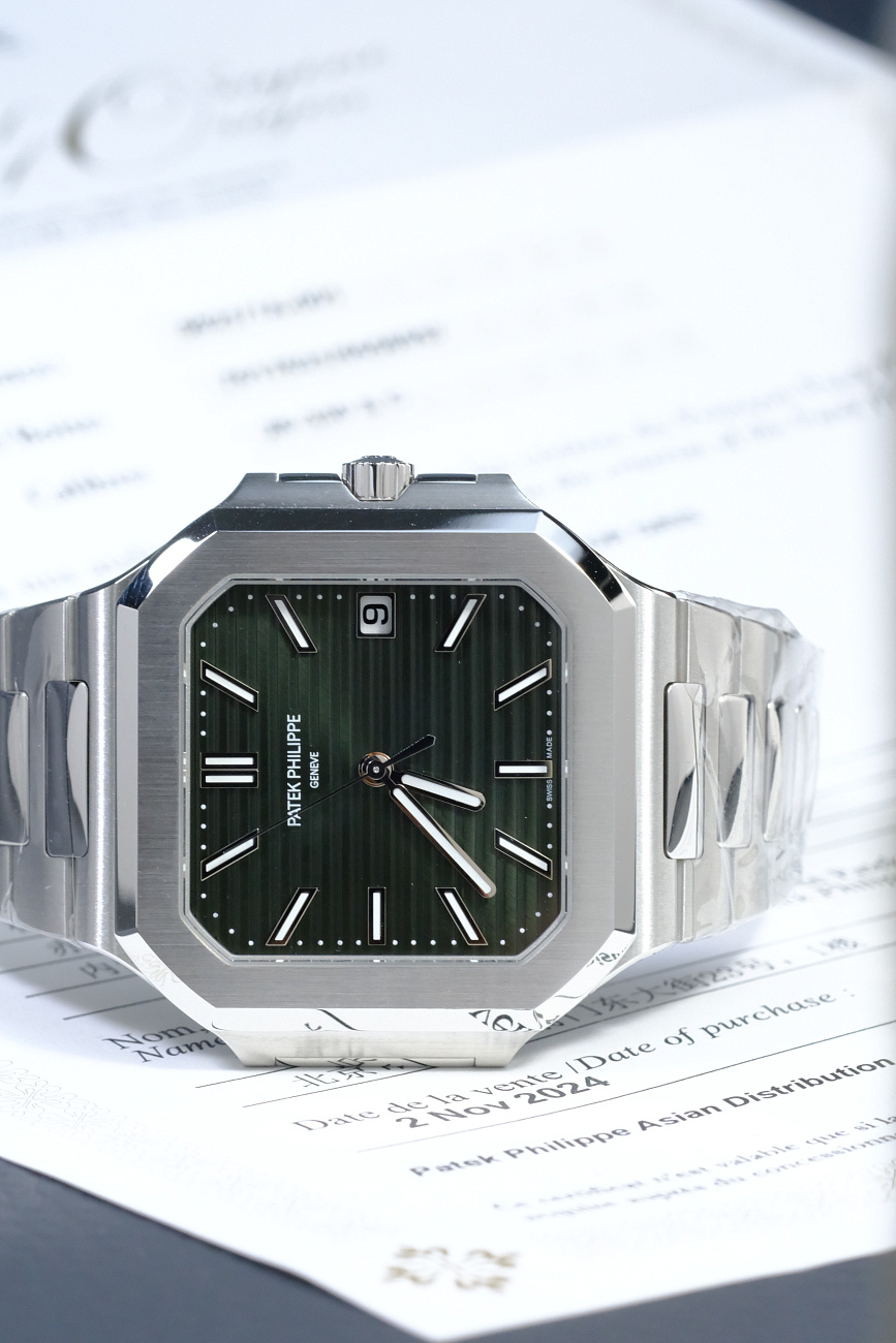 Часы Patek Philippe  Cubitus Green  ‎5821/1A-001