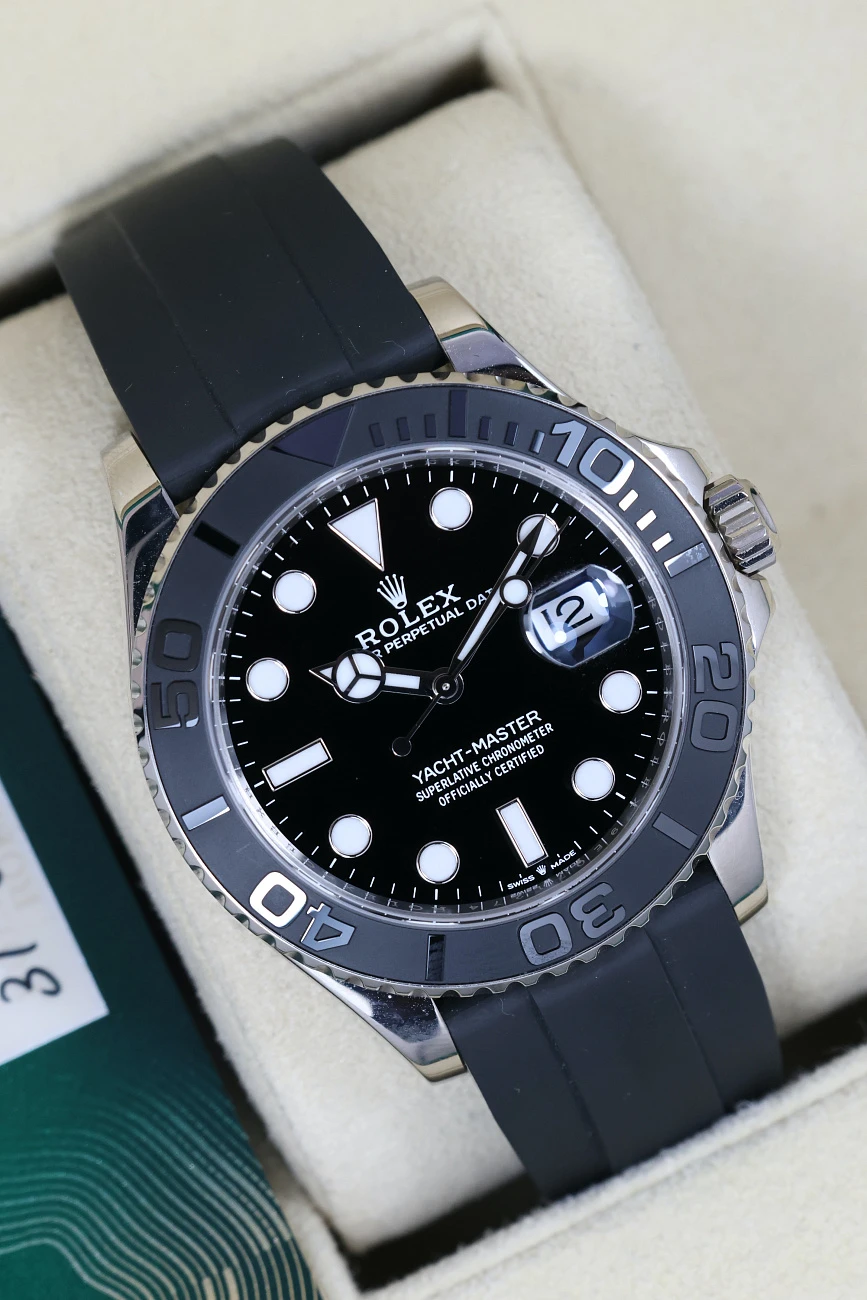 Часы Rolex  Oyster Perpetual Yacht-Master 42 Mm 18K White Gold  226659