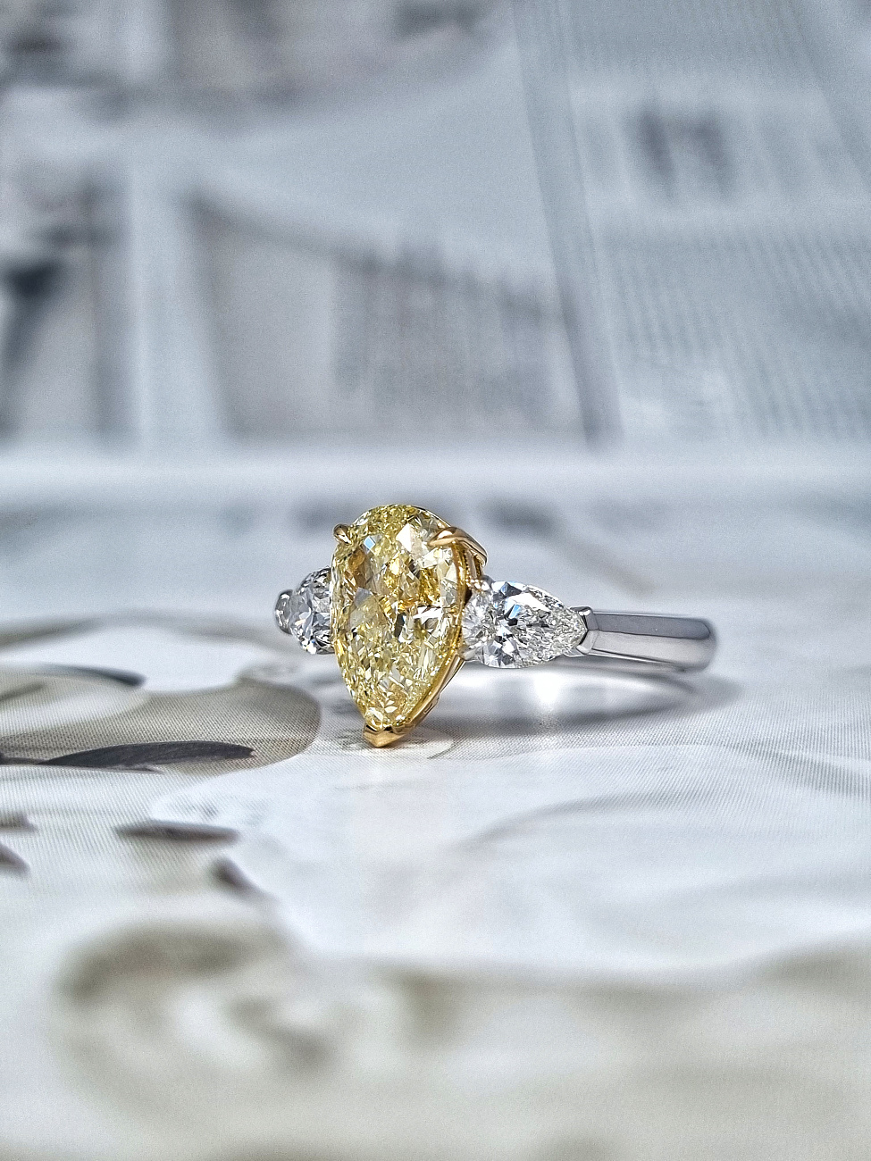 Украшение GIA  Кольцо с бриллиантом 2,18 ct. W to X/Internally Flawless   