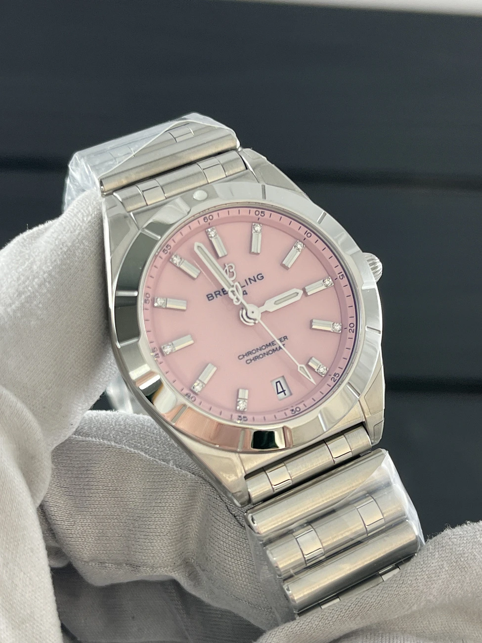 Часы Breitling  Chronomat 32Mm  A77310101K1A1