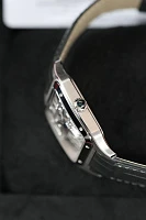 Часы Cartier  SANTOS-DUMONT SKELETON WATCH EQUIPPED WITH A MICRO-ROTOR  WHSA0032
