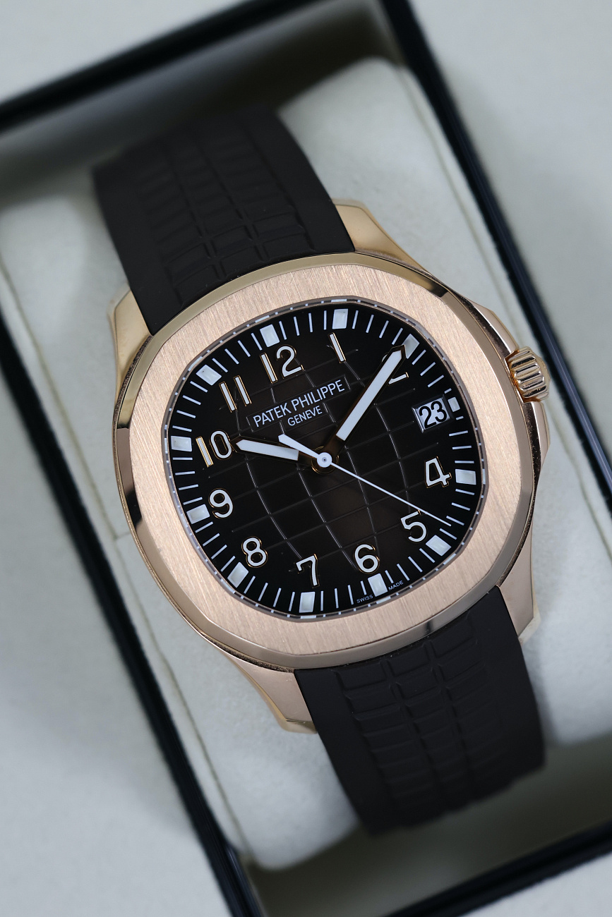 Часы Patek Philippe  Aquanaut Rose Gold  5167R-001
