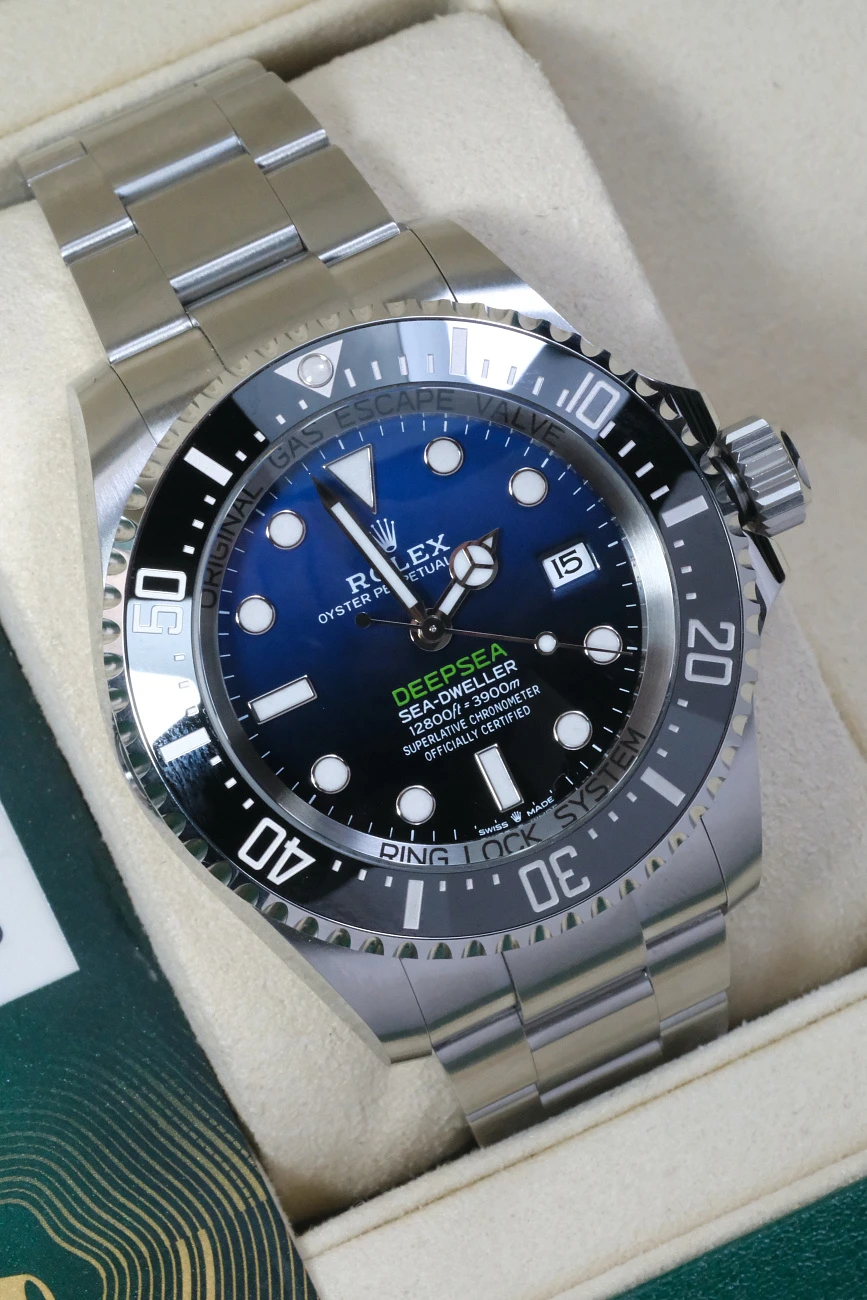 Часы Rolex  Deepsea 44Mm Steel  136660-0003
