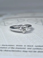 Украшение GIA  Кольцо С Бриллиантом 1,01 Ct. H/Vs2   