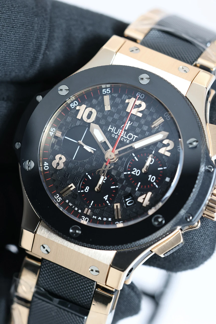 Часы Hublot  Big Bang Rose Gold Ceramic Bracelet 44 Mm  301.PB.131.PB