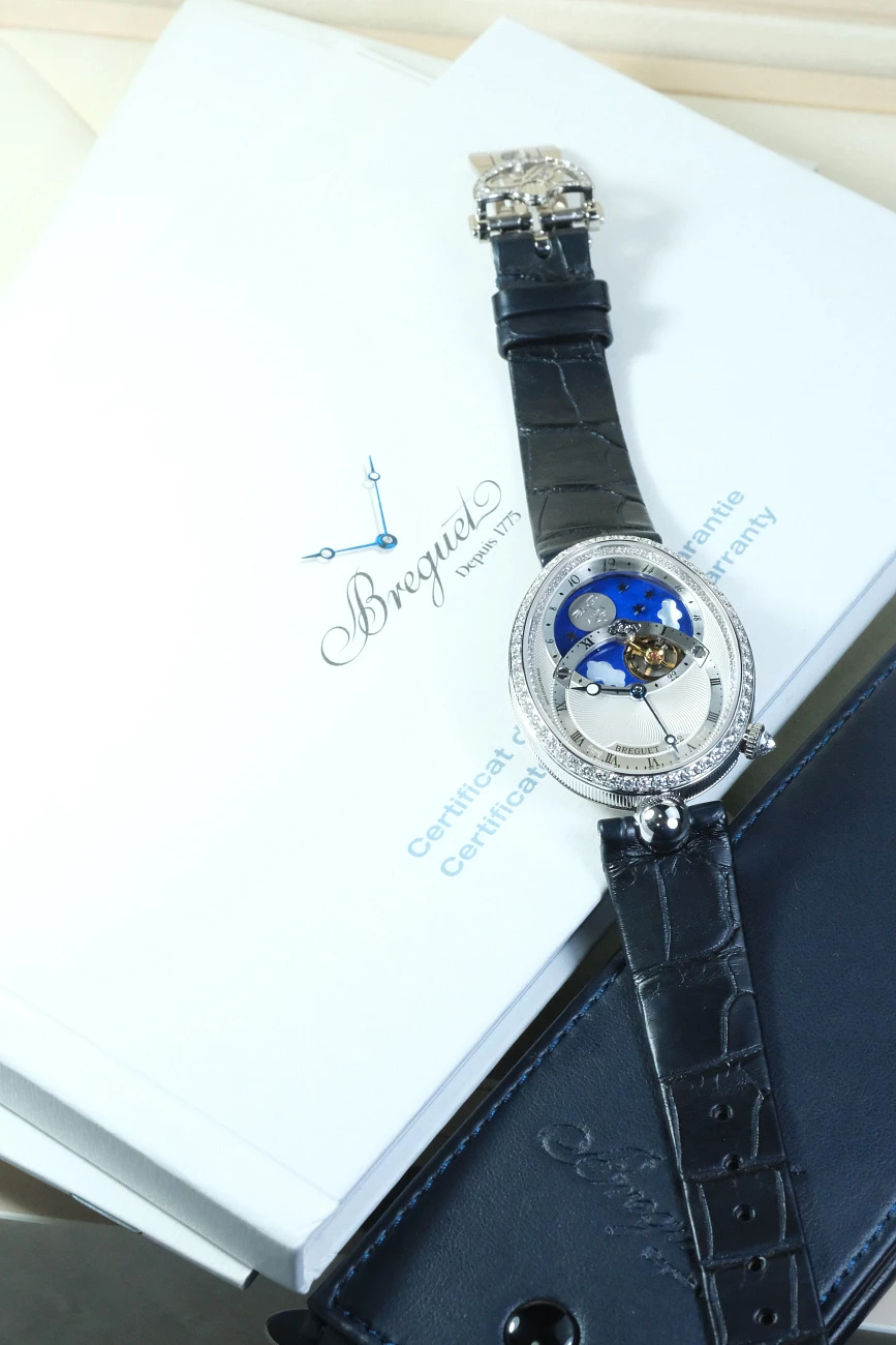 Часы Breguet  Reine De Naples Tourbillon Jour/Nuit White Gold &amp; Diamonds  8998BB/11/974 D00D