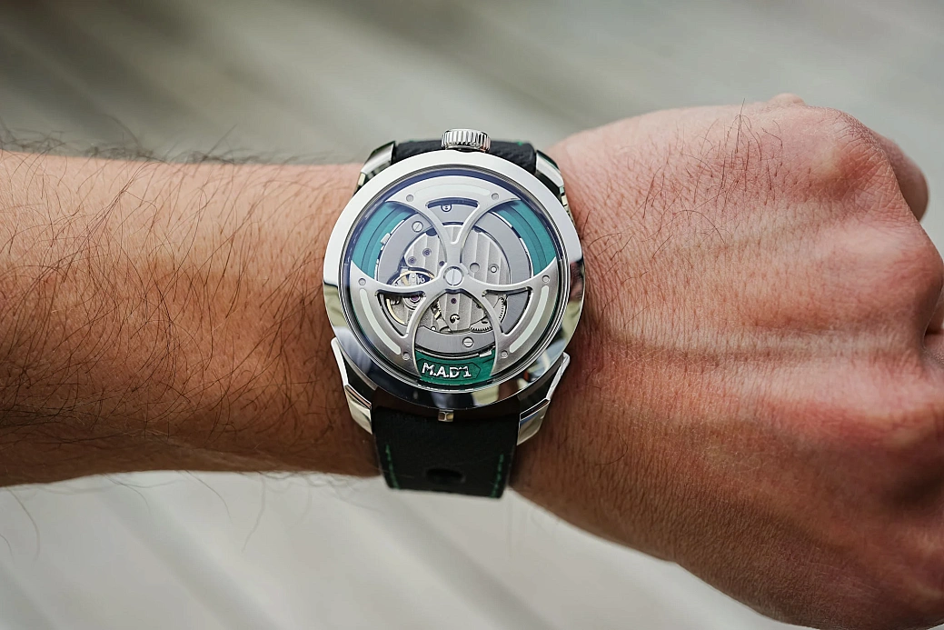 MB&F в наличии в Москве в &quot;Мануфактуре&quot;! 