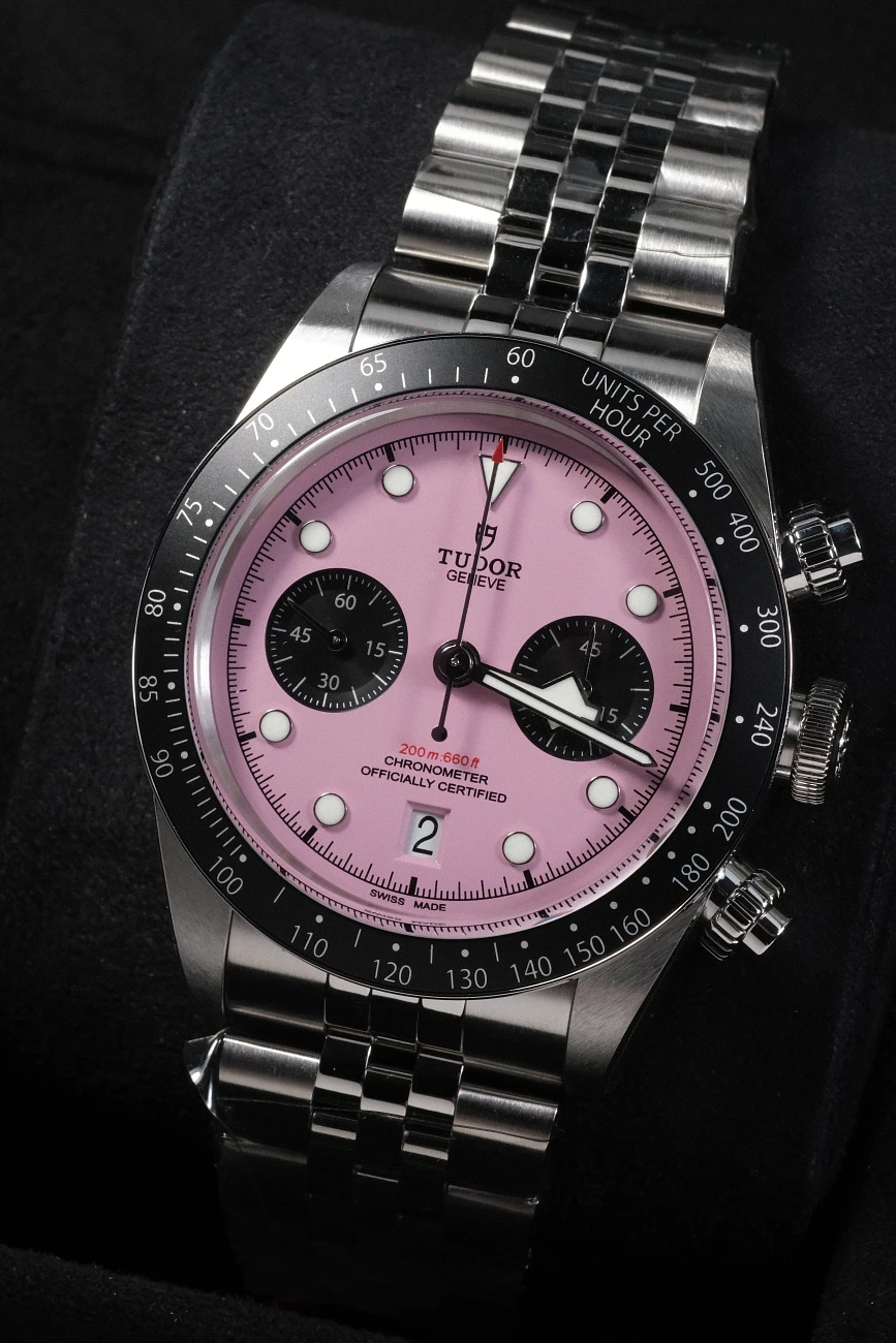 Часы Tudor  Black Bay Chrono Inter Miami  M79360N-0019