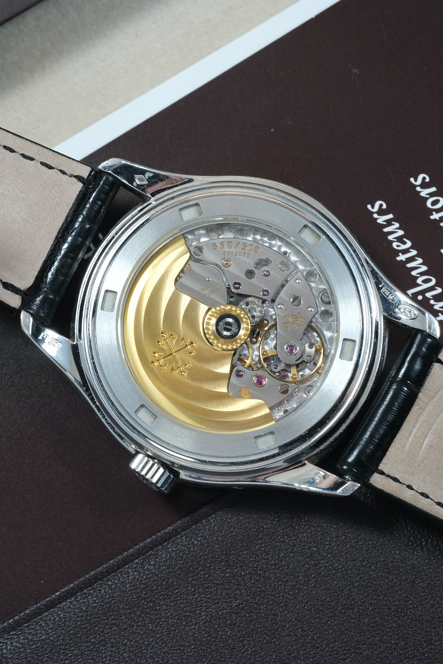 Часы Patek Philippe  Complications Annual Calendar  5146P-001