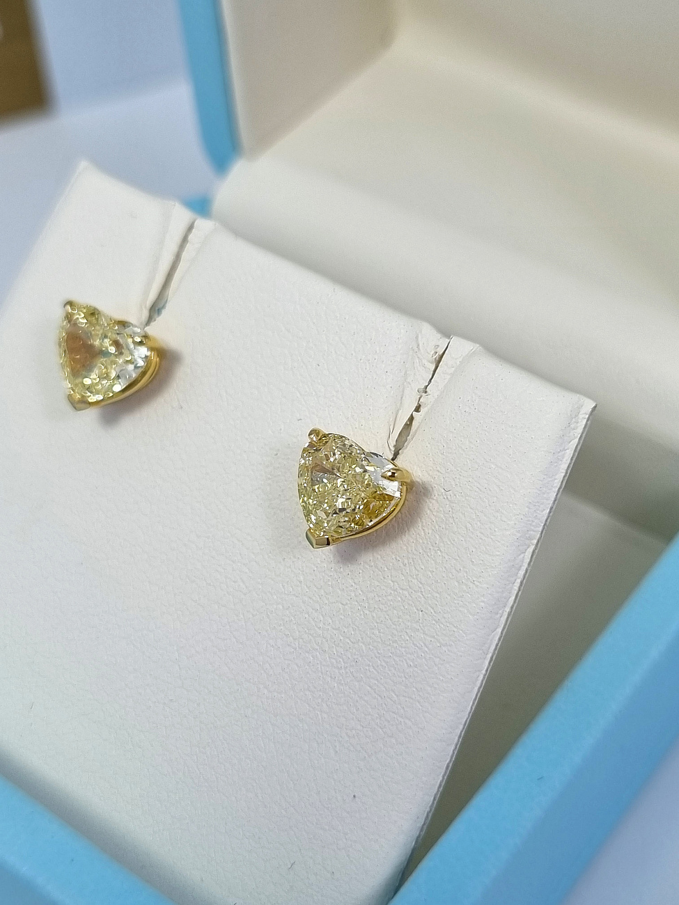 Украшение NO NAME  Серьги С Бриллиантами 1,72/1,73 Ct. Fancy Yellow   