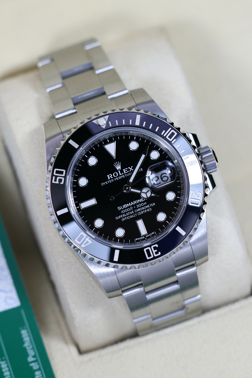 Часы Rolex  Submariner Date Ceramic 40mm  116610LN