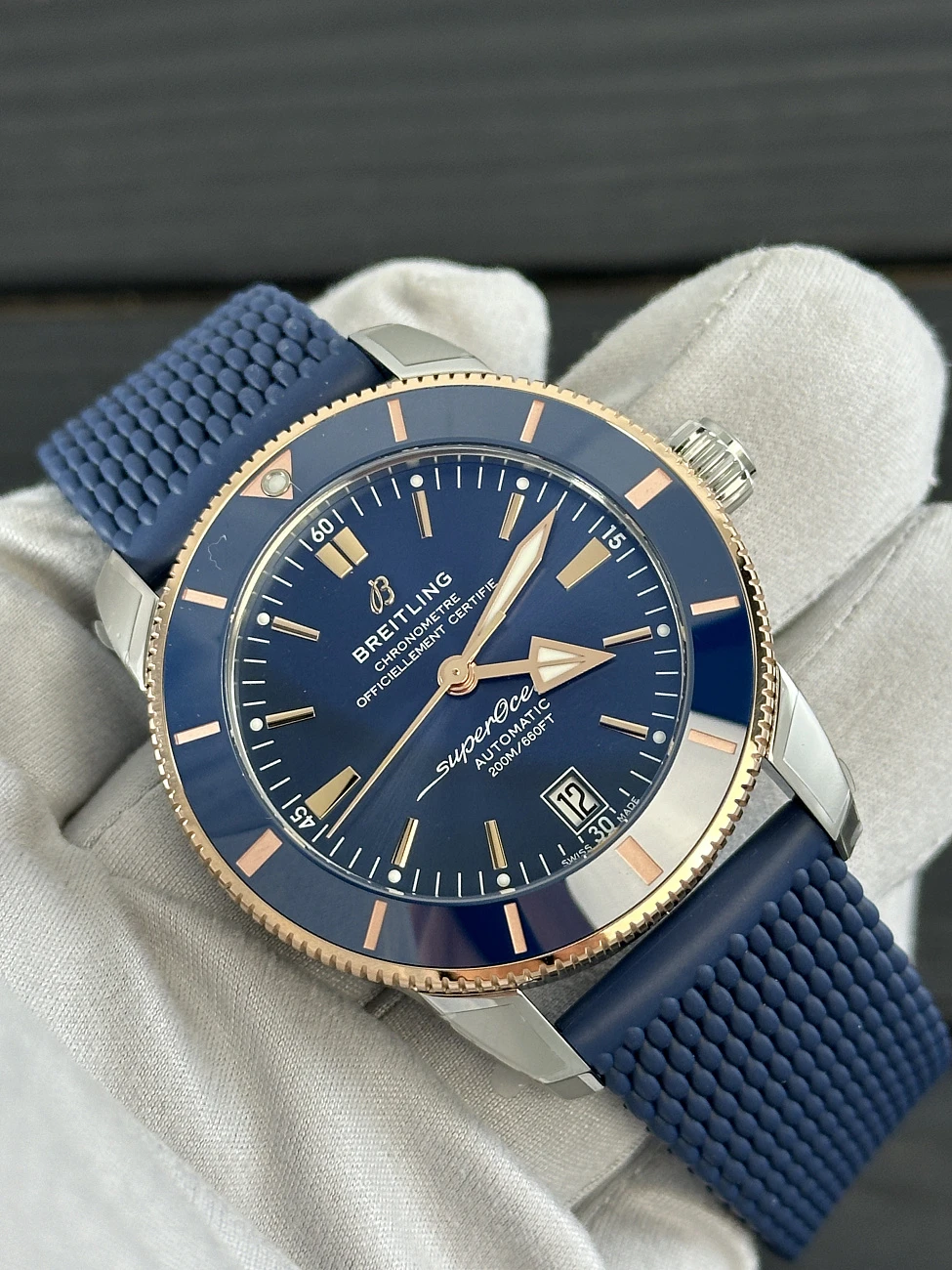 Часы Breitling  Breitling Superocean Heritage 42 Blue Dial   UB2010161C1S1
