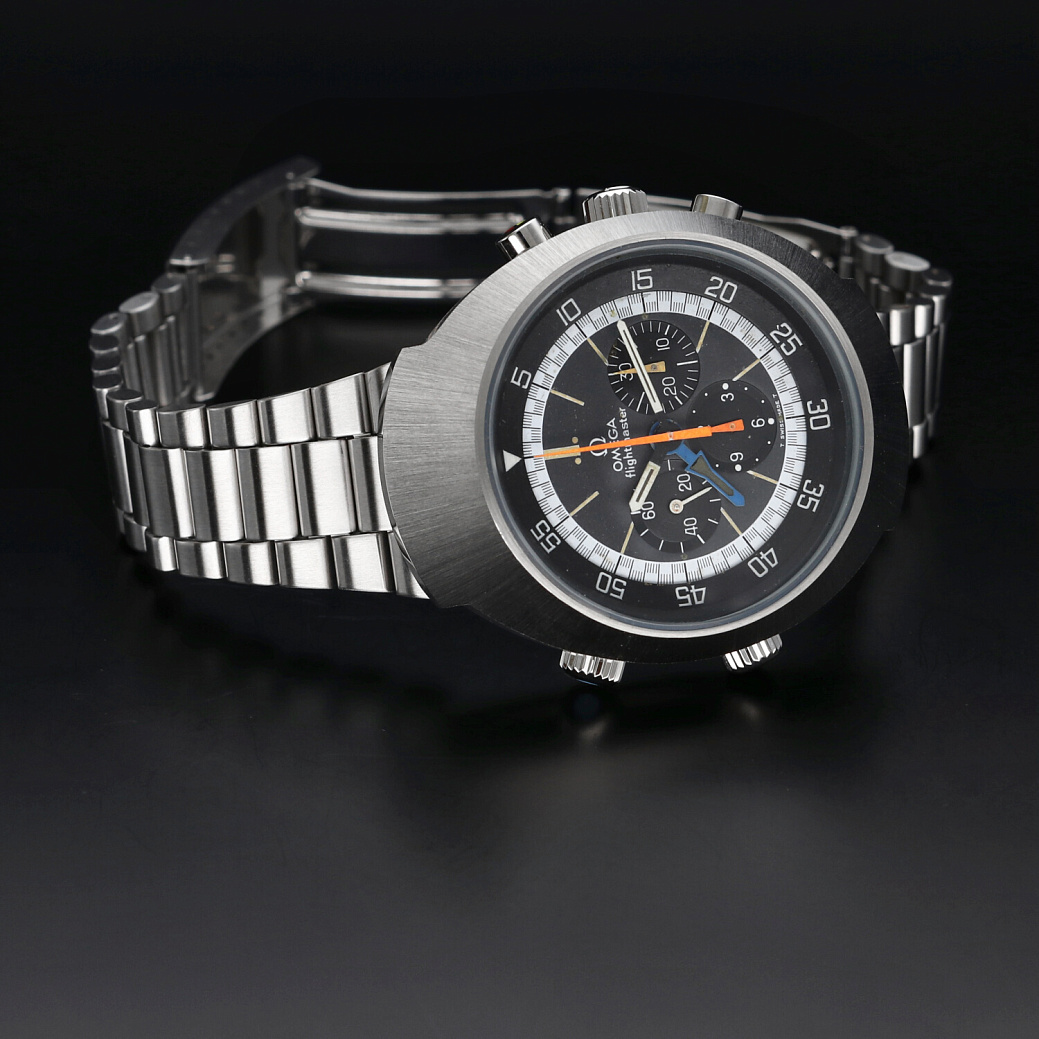 Часы Omega  Vintage 1970 Omega Flightmaster  145.036