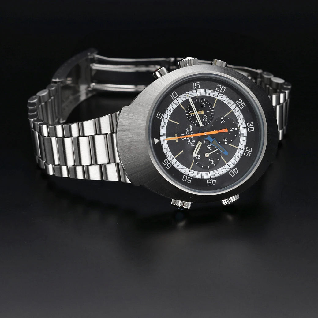 Часы Omega  Vintage 1970 Omega Flightmaster  145.036