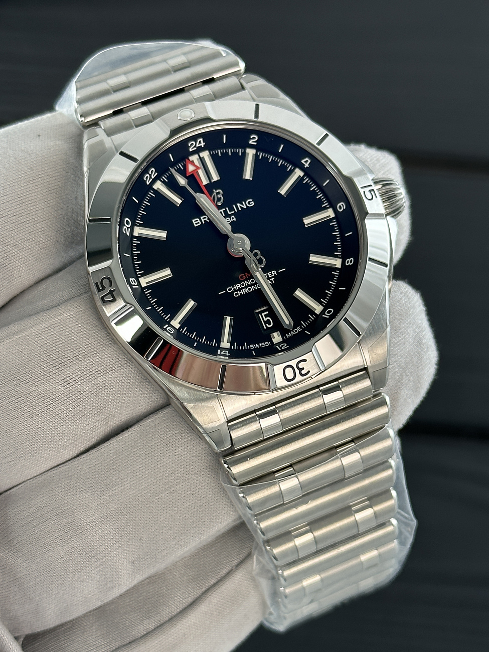 Часы Breitling  Chronomat Automatic Gmt 40  A32398101B1A1