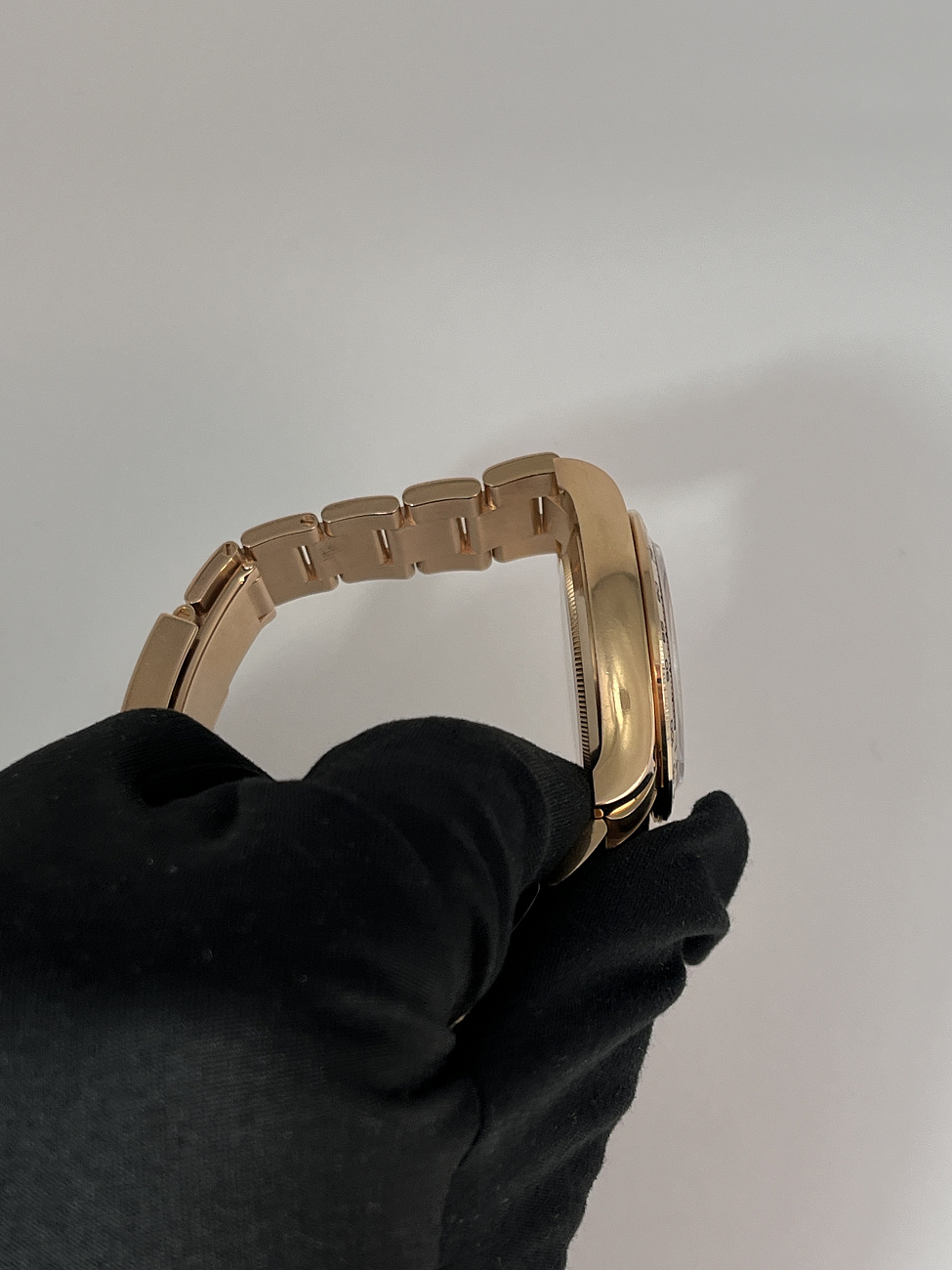 Часы Rolex  Oyster Perpetual Cosmograph Daytona Rose Gold Baguette  116505