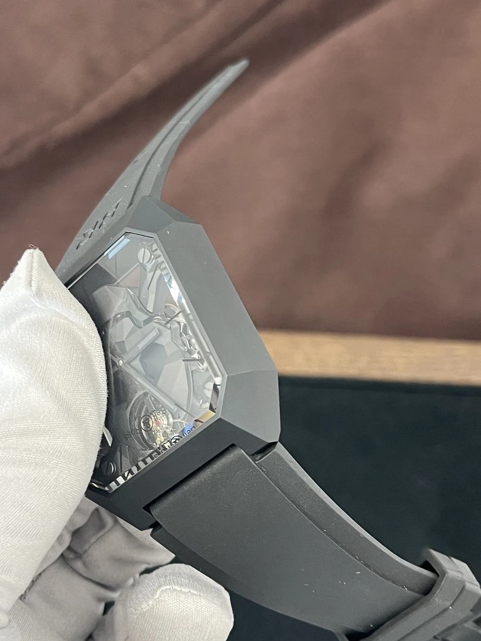 Часы Bell &amp; Ross  Br 01 Cyber Skull  BR 01 CYBER SKULL