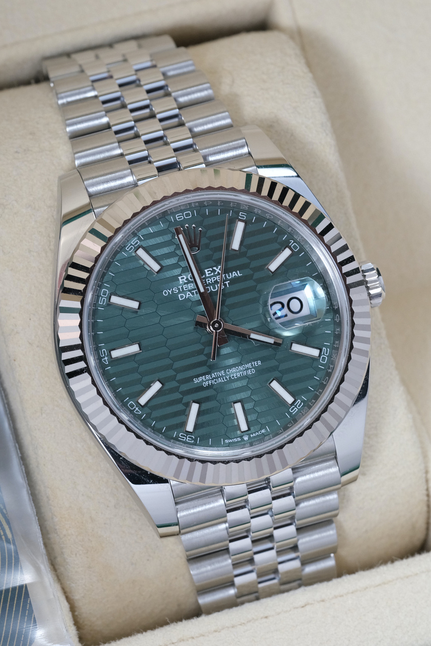 Rolex в наличии в Москве в &quot;Мануфактуре&quot;! 