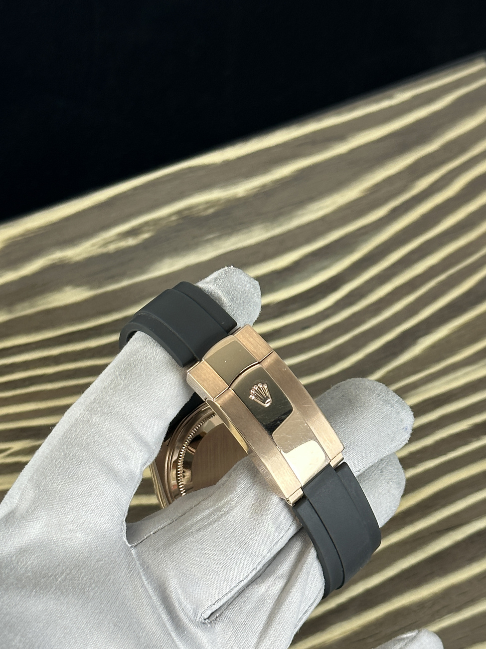 Часы Rolex  Sky-Dweller 42Mm Everose Gold Dark Rhodium  326235-0006