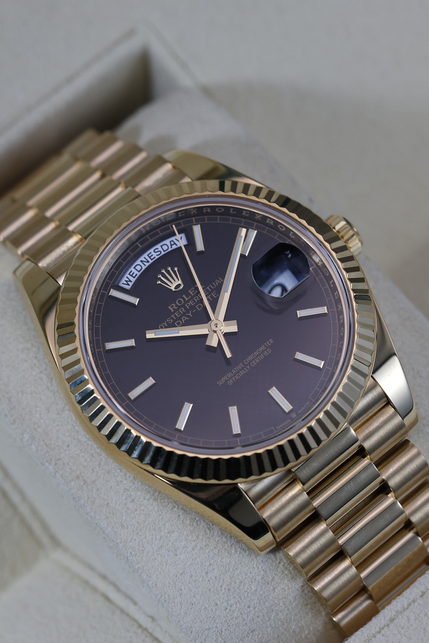 Часы Rolex  Day Date 40Mm Yellow Gold  228238