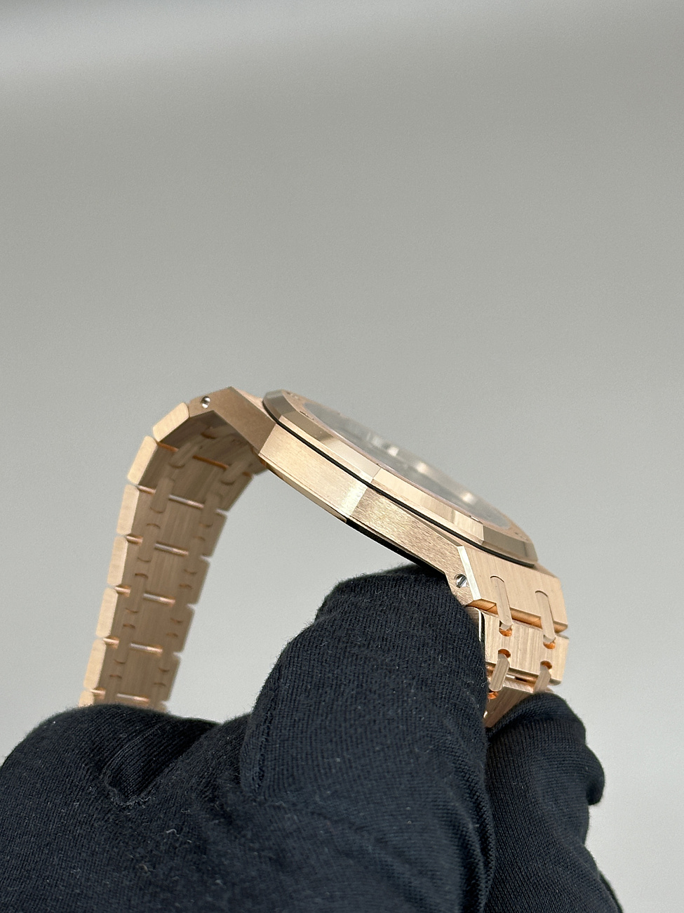 Часы Audemars Piguet  Royal Oak &quot;Jumbo&quot; Rose Gold Extra-Thin &quot;50Th Anniversary&quot; Юбилейные  16202ST.OO.1240ST.01