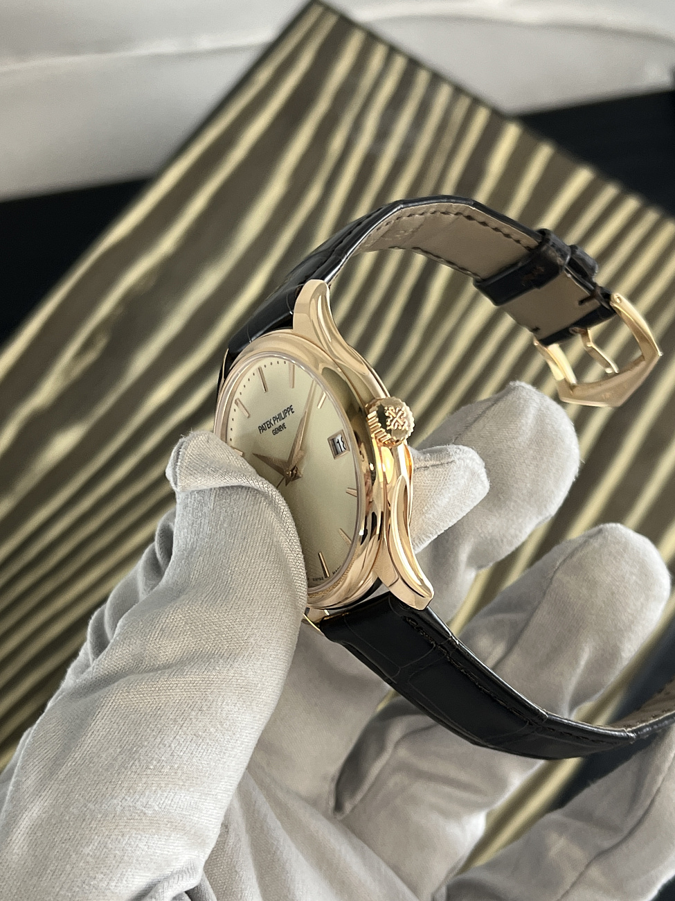 Часы Patek Philippe  Calatrava Self-Winding  5227R