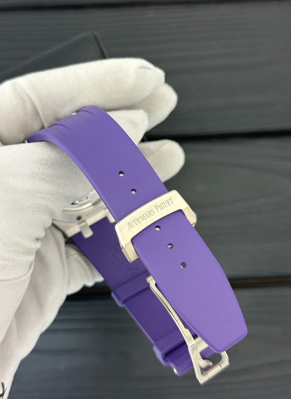 Часы Audemars Piguet  Royal Oak Selfwinding Chronograph White Gold  26240BC.OO.1320BC.01