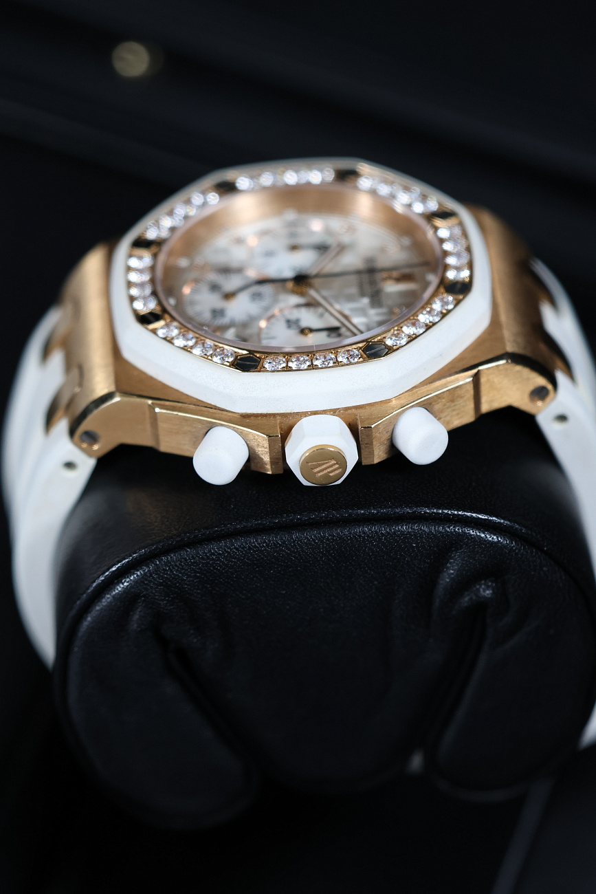 Часы Audemars Piguet  Royal Oak Offshore Chronograph Ladies 38Mm Rose Gold  26048OK.ZZ.D010CA.01 