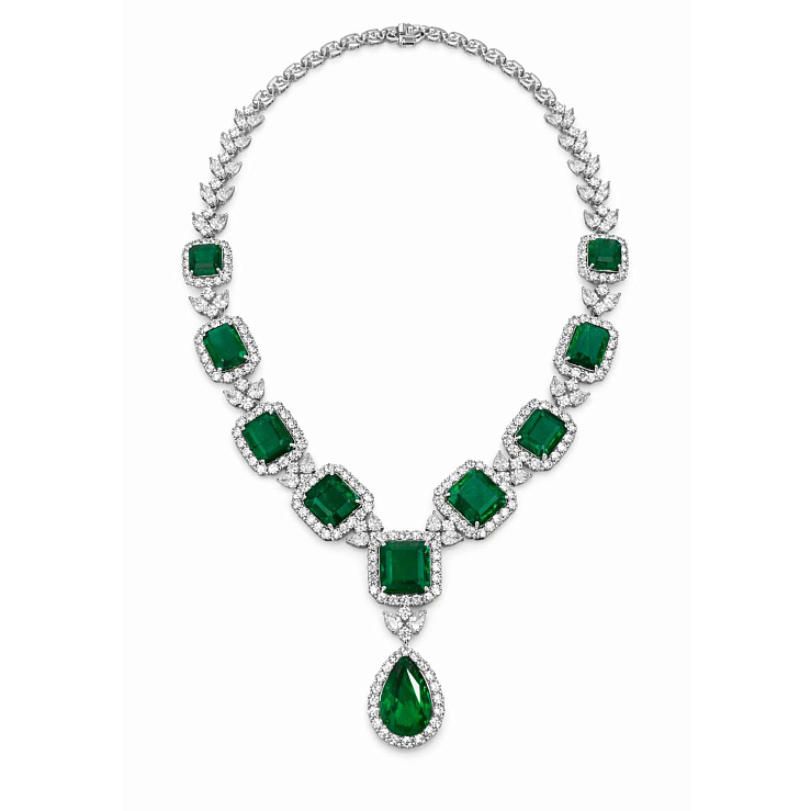 Украшение No Name  Колье с изумрудами 49,71 ct.   