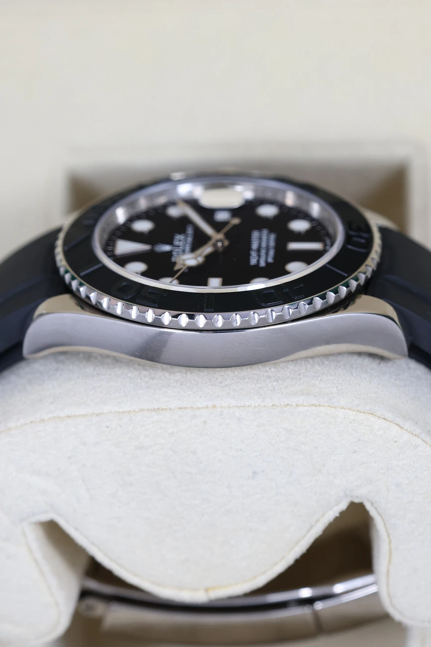 Часы Rolex  Oyster Perpetual Yacht-Master 42 Mm 18K White Gold  226659