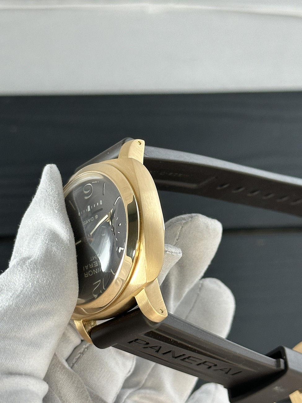 Часы Panerai  Luminor 8-Days Gmt 44Mm  PAM00576