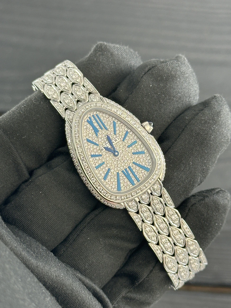 Часы Bvlgari  Serpenti Seduttori Custom Diamonds  103141 FIX