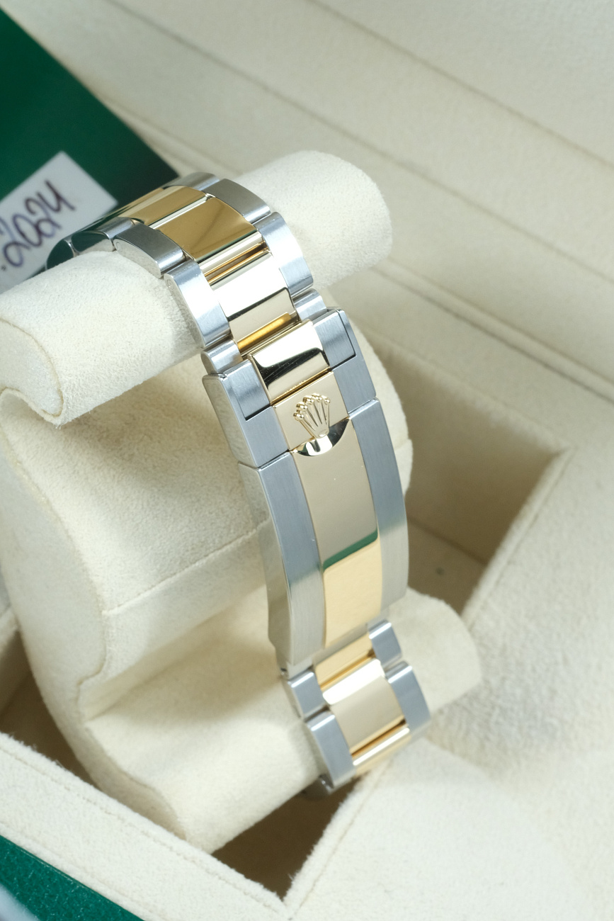 Часы Rolex  Submariner 41 Mm Oystersteel And Yellow Gold  126613LB