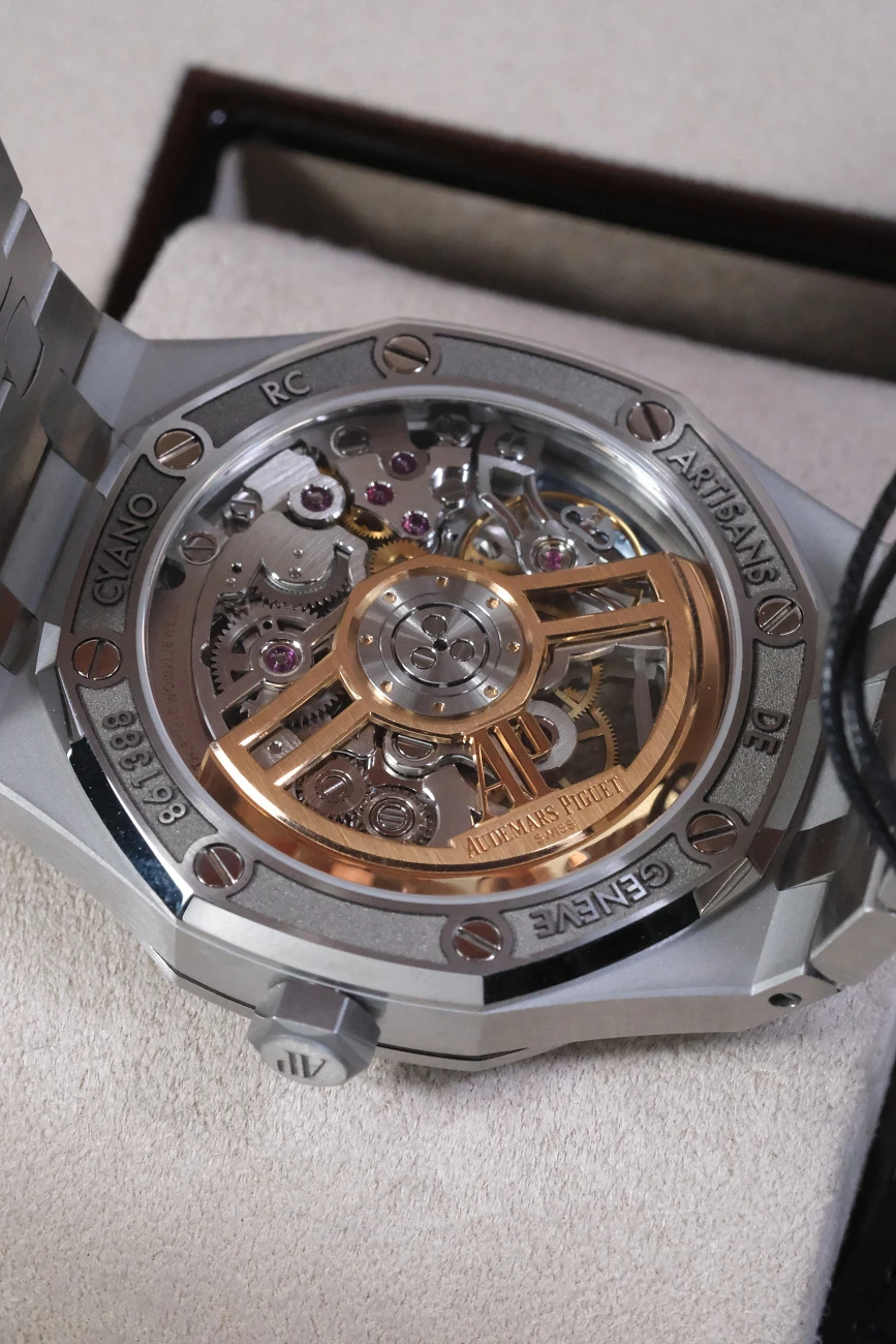 Часы Audemars Piguet  Artisans De Geneve "The Cyano"  The Cyano