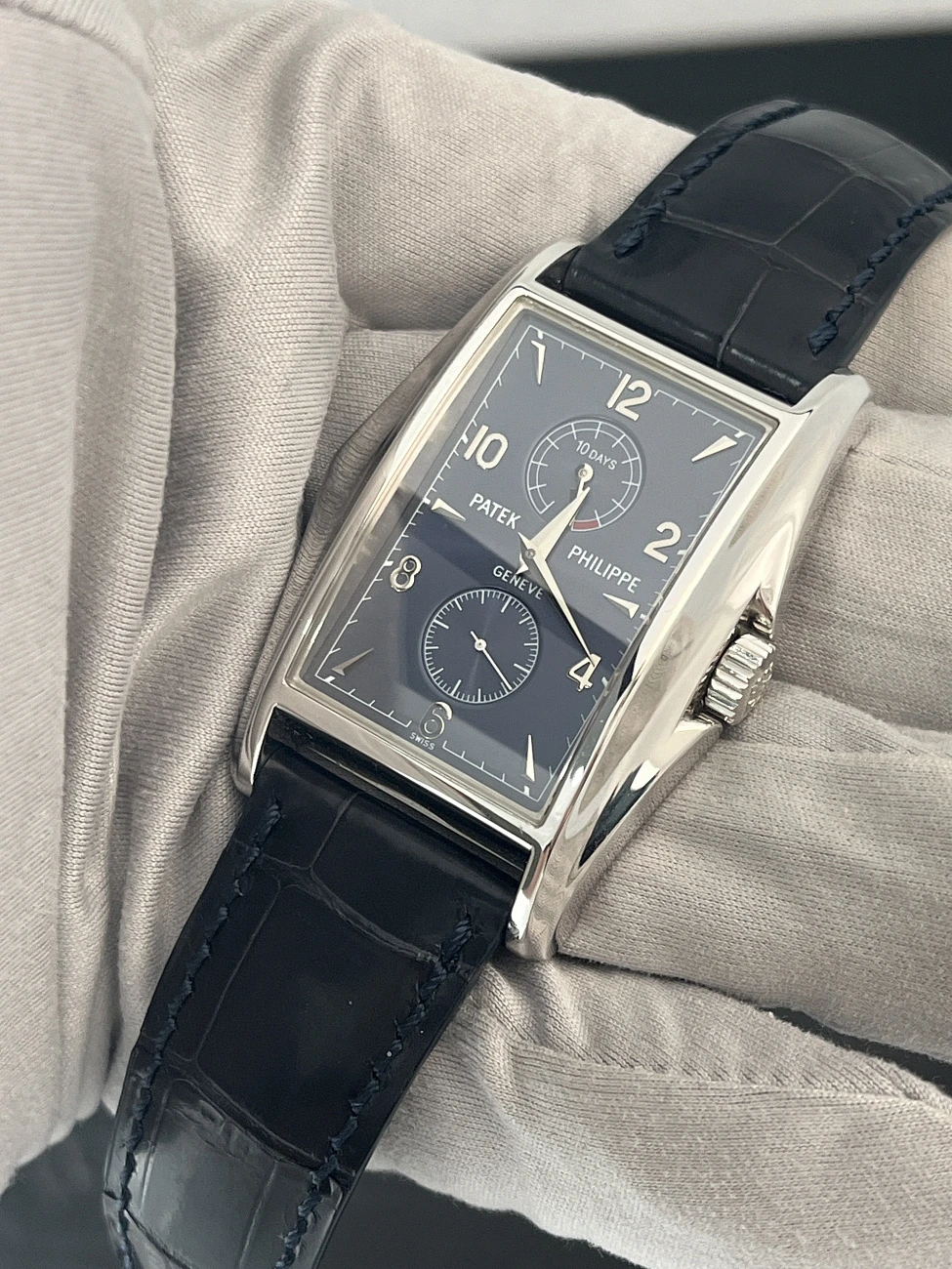 Часы Patek Philippe  10-Day Manual White Gold  5100G