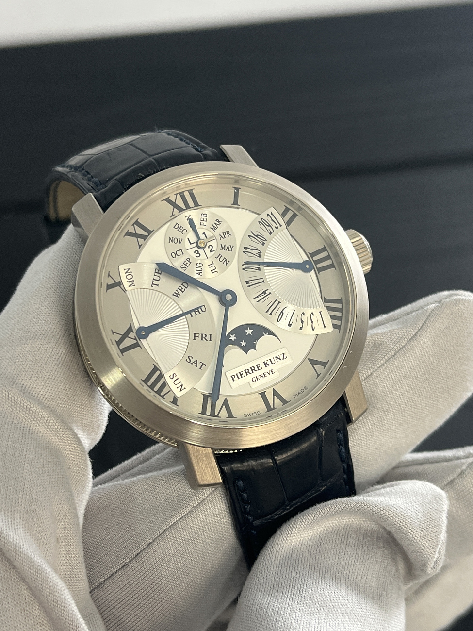 Часы Pierre Kunz  Spirit Of Challenge White Gold 18K Perpetual Calendar  PKA 003 QPR