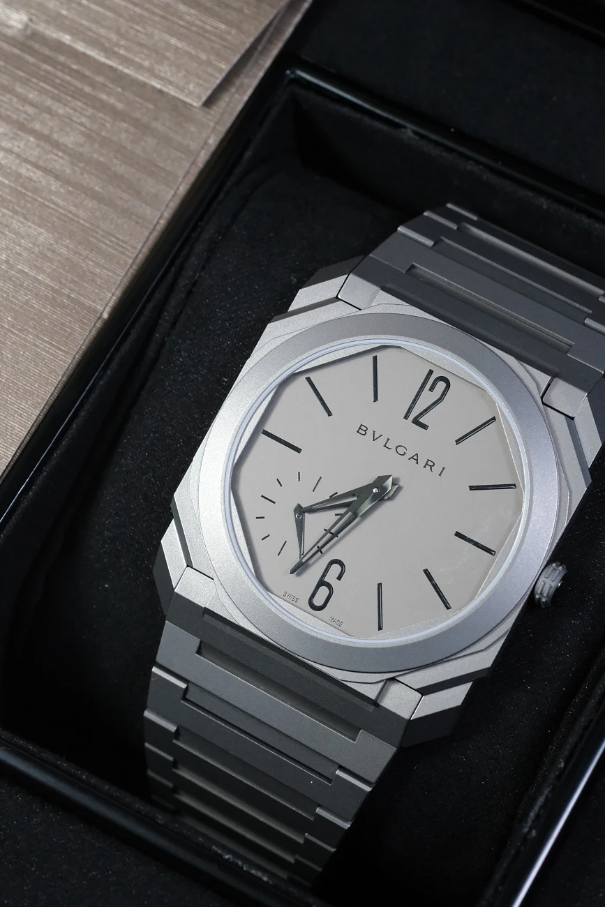 Часы Bvlgari  Octo Finissimo Automatic Titanium 40 Mm  102713