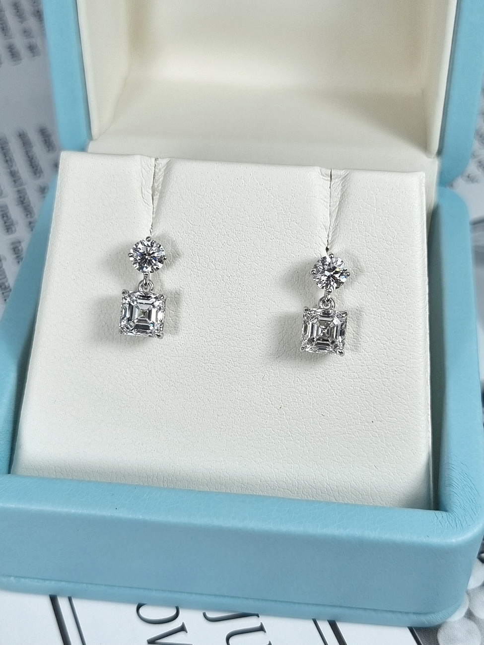 Украшение NO NAME  Серьги 1,00/1,02 ct. H/VS1 (Asscher Diamonds)   